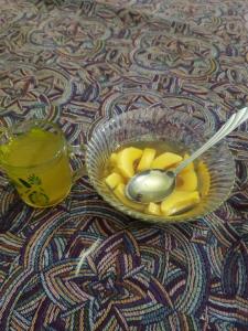 آبمیوه گلابی دوست داری یا عسل آبلیمو 