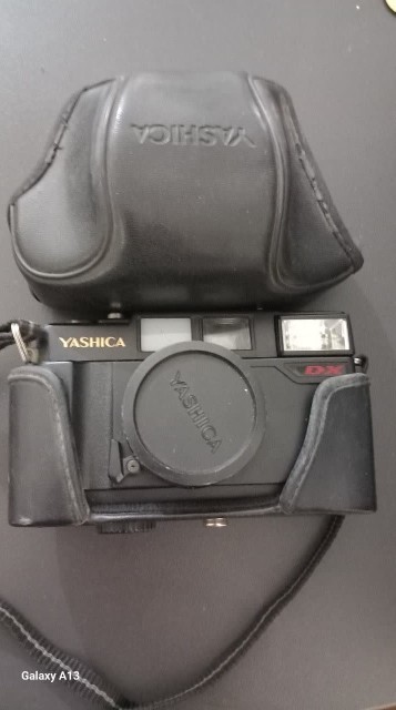 دوربین یاشیکا