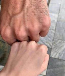 دنیا دار مکافات است دلبر 