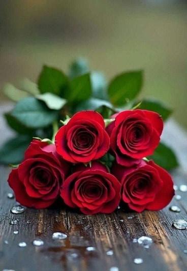 تقدیم به تک تک دوستان مجازیمون
که نه صدایی از شما داریم و نه