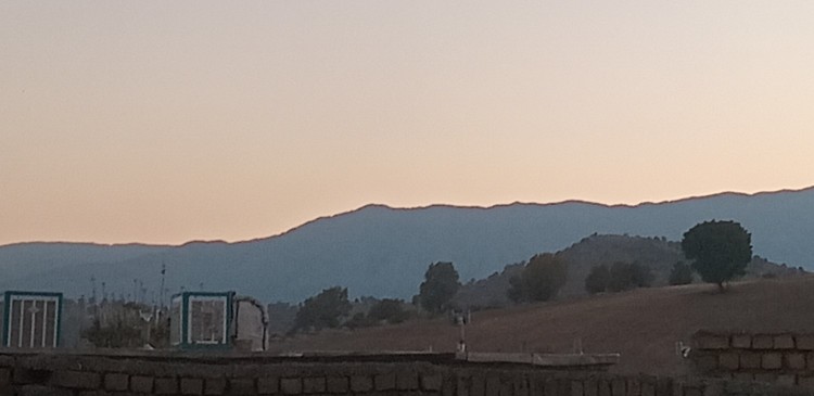 پاییز باشه و دم غروب!🙂اصلا پاییز یه غم خاصی داره:)