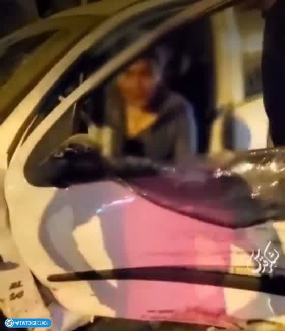 این خانم مست.4 کارگر گشته.8 نفر زخمی کرد.هیچ انعکاس درسانه .