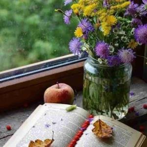 شحلاته ولیفی من یضحک ضحکته تصیر بعیونی وبعد ماعیش منددونه
لْـۆ لحـظـِھّ یمنعونی🥹♥️.