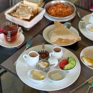                       ســـلام 😊✋
            صبحتــــــــون بخیر  ☕️ 🍂
      🍁 سه‌شنبه تون شاد و زیبا
    ☕️ ســفــــــــــره تـون پُــر بـــــــــرکــت
          🍁  قلب تون مملــــــــو از 
       ☕️  مهــــــــر و بخشش
         🍁  زندگیتون مالامال از 
      ☕️ سلامتــــــــی و سعــــــــادت 
                 🍁  زیبایی 
     ☕️  امیــــــــد و نیک بختــــــــی....
        سلام صــبـــح🌤ــــــــتون  بخیر
           ☆༊࿐𖡹💞𖡹࿐༊☆