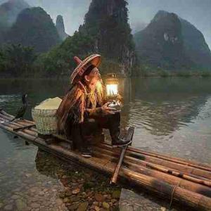 سلام علیکم.....خوبان خبری.... بینهایت سپاسگزارم ازهمه شما خوبان خبری مخصوصا کسانی که پست ندارند بینهایت بینهایت سپاسگزارم از زحمات شما عزیزان که پست های من نظر ویا لایک میکنیداز همه شما خوبان که همیشه برایم زحمت کشیدید 