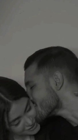 عاشقتم حتی اگه اشتباهه