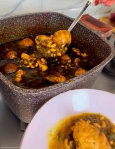 بوقتِ خورش کرفس😃