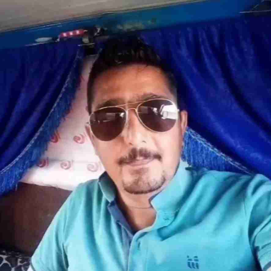 نازنیناگرسراغ من میاییدنرم واهسته بیاییدمباداکه ترک برداردچینی نازک تنهایی من......افتاد