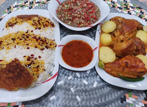 ناهارامروزمازرشک پلوبامرغ وسس مرغ