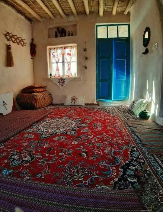 دوست عزیزم از همدان اگه پست منو میبینی ،لطفا پی وی،