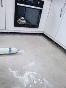 هر دم از این باغ بَری می‌رسد....🙄🤧