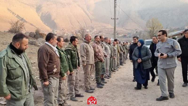 خانم.معاون.رفته آتش جنگل فراموش کن یا رژه بره