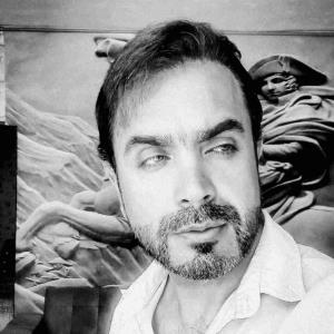 دل بسته ام به پاییز شاید دوباره سر مهر بیایی.... 