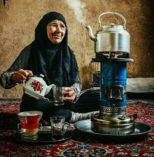 زیبا ترین کافه جهان...

با همین والورها و علاالدین هایی که ب