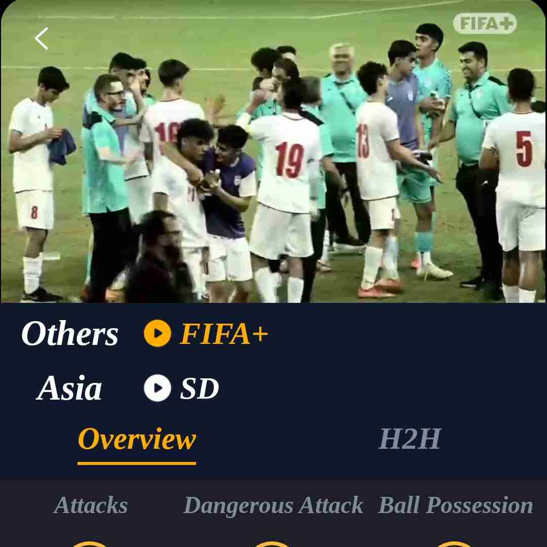 شادی نوجوانان فوتبال با پیروزی