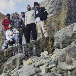 شمشک زیبا..حیف که برف نمیباره...