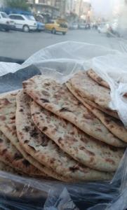 نان تازه 