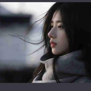 دام دام دام دام دام.........زمزمه تنهایی با عکساته.......آرام آرام آرام منو......تسکین درد خاطراته.......دل سیر ببوسم تو رو........خل و چل شدم در فراق فراق تو......نادری 