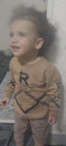 ازحموم دراومده موهاشو سشوار کشیدم.  دیگه نزاشت فرار کرد🧿💋