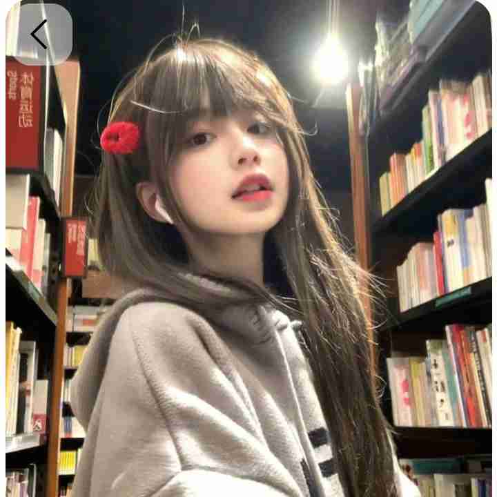 گربه ها فدات........گریه ها به پات.......کردم و خیلیا گفتن به من  : احمق......احمق احمق احمق.......چرا چرا چرا چرا گریه های من حماقته؟.......نکنه از حسادته.......مردم آتش گرفتن از این عشق......حسادت حسادت حسادته.......دوست داشتن پیش پای رفاقته........نادری 