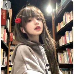 گربه ها فدات........گریه ها به پات.......کردم و خیلیا گفتن به من  : احمق......احمق احمق احمق.......چرا چرا چرا چرا گریه های من حماقته؟.......نکنه از حسادته.......مردم آتش گرفتن از این عشق......حسادت حسادت حسادته.......دوست داشتن پیش پای رفاقته........نادری 