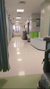 الهم اشفی و عافی
کل مریض
والبسه لباس الصحه و العافیه.