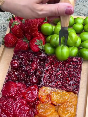 😭😪_0_0yasi_0_0