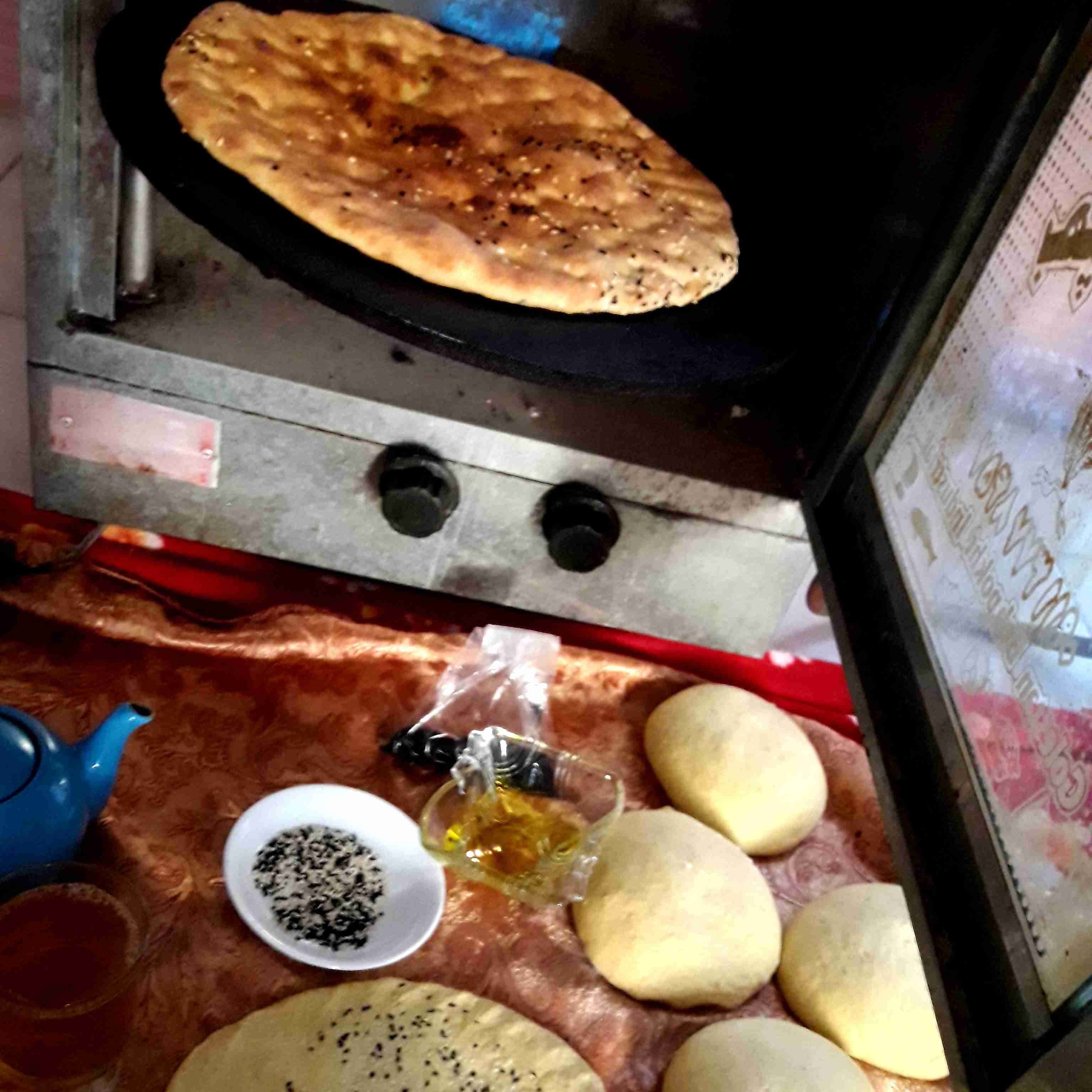 حس خوب ھوا خنکی۔ازبس گرما داریم دلمون خش کہ ھوا خنک شہ ۔ازاین کارا انجام بدیم😀✌