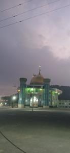 🌹حال و هوای لحظات شیرین اذان مغرب 