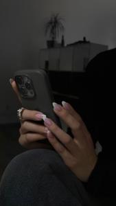 گاهی لازم است👇🏻