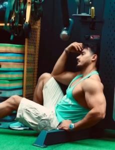 قدرت دست خداس✌