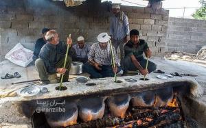 پخت حلیم درخمره های گلی درمحرم فین هرمزگان