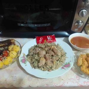 بفرمایید ناهار😋😋😋😋