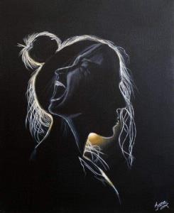 بخوان که زن ازرنجهایش قویتراست 🥂