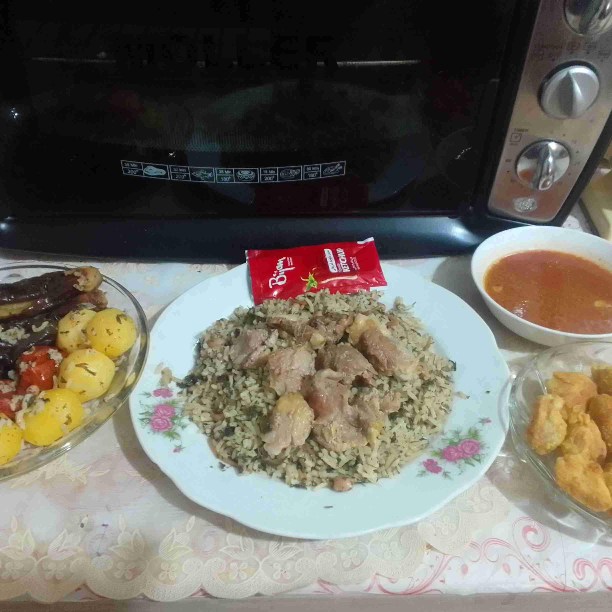 بفرمایید ناهار😋😋😋😋