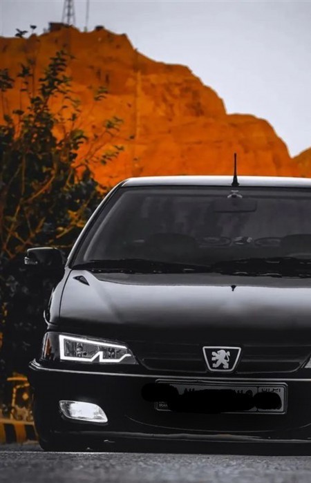 کم یازیادمن همانم ک هستم نه بیشترنه کمتر👑🔥♥️🤞👍