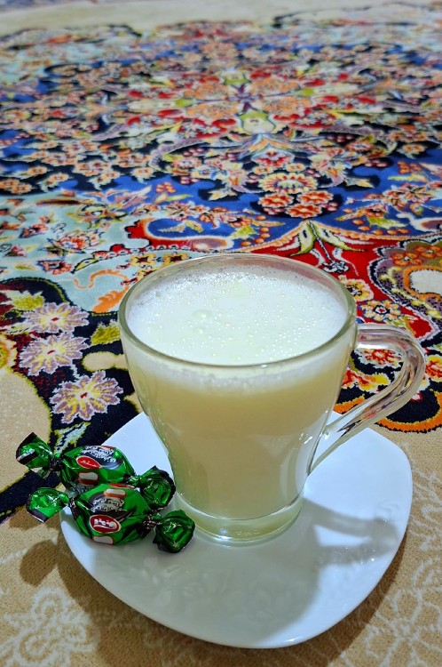 الهی دراین صبح که نوید بخش
امـیـد و رحمت تـوسـت
هـر آنکـه 