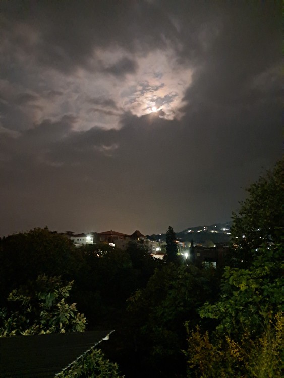 آسمان روستای من هم اکنون در قاب زیبا برای شما💚🌷💚