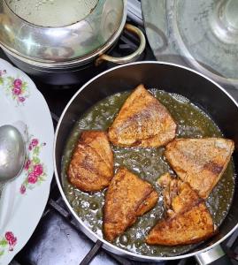 نمی دونم چراهیچ جوره باماهی کنارنمیام 🫩شمابفرمایید