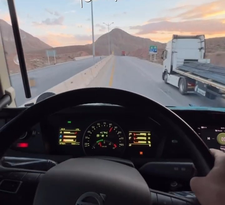 روزتون بخیر سلامتی گلهای خوب خبری 🙋❤️❤️😘😘🍬🍬🌹🌹