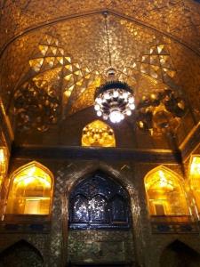 سلام به اقای خوبان شما میدونین چه حاجتی داره قربونتوون برم@ 