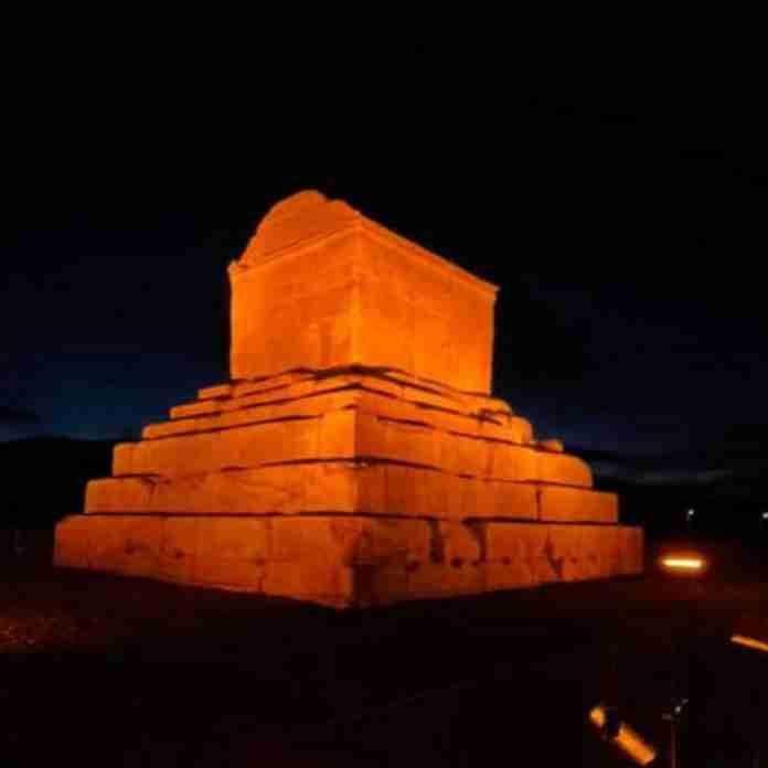 لطفا آنقدر پازل نزارید باباااااااا🙄🙄🙄🙄