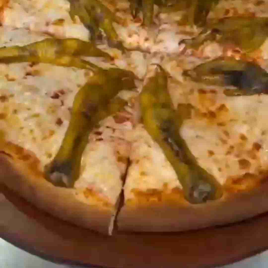 پیتزا پا مرغ😃