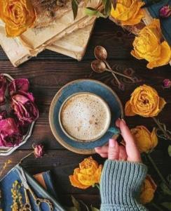 جان لنون خیلی قشنگ میگه: