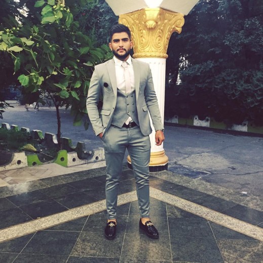 'ناپلئون‌ میگفت : دنیا‌ پر‌ از‌ تباهی‌ست‌ ...👇