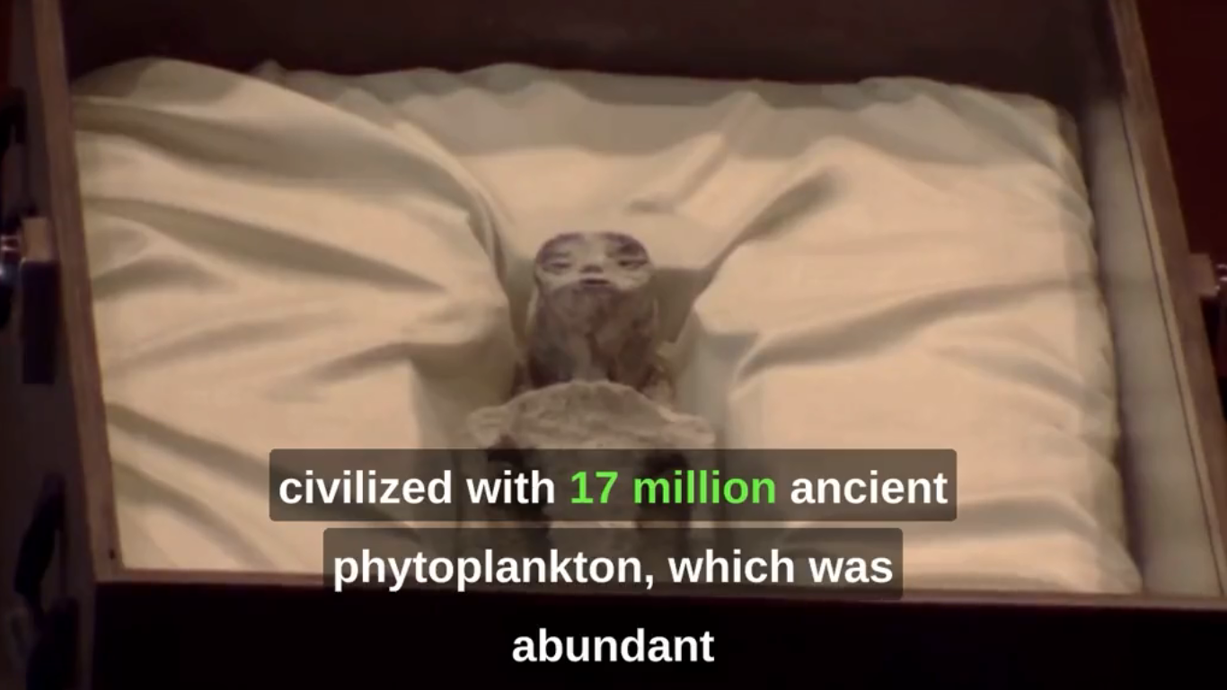 نمایش اجساد بیگانگان در کنگره مکزیک!