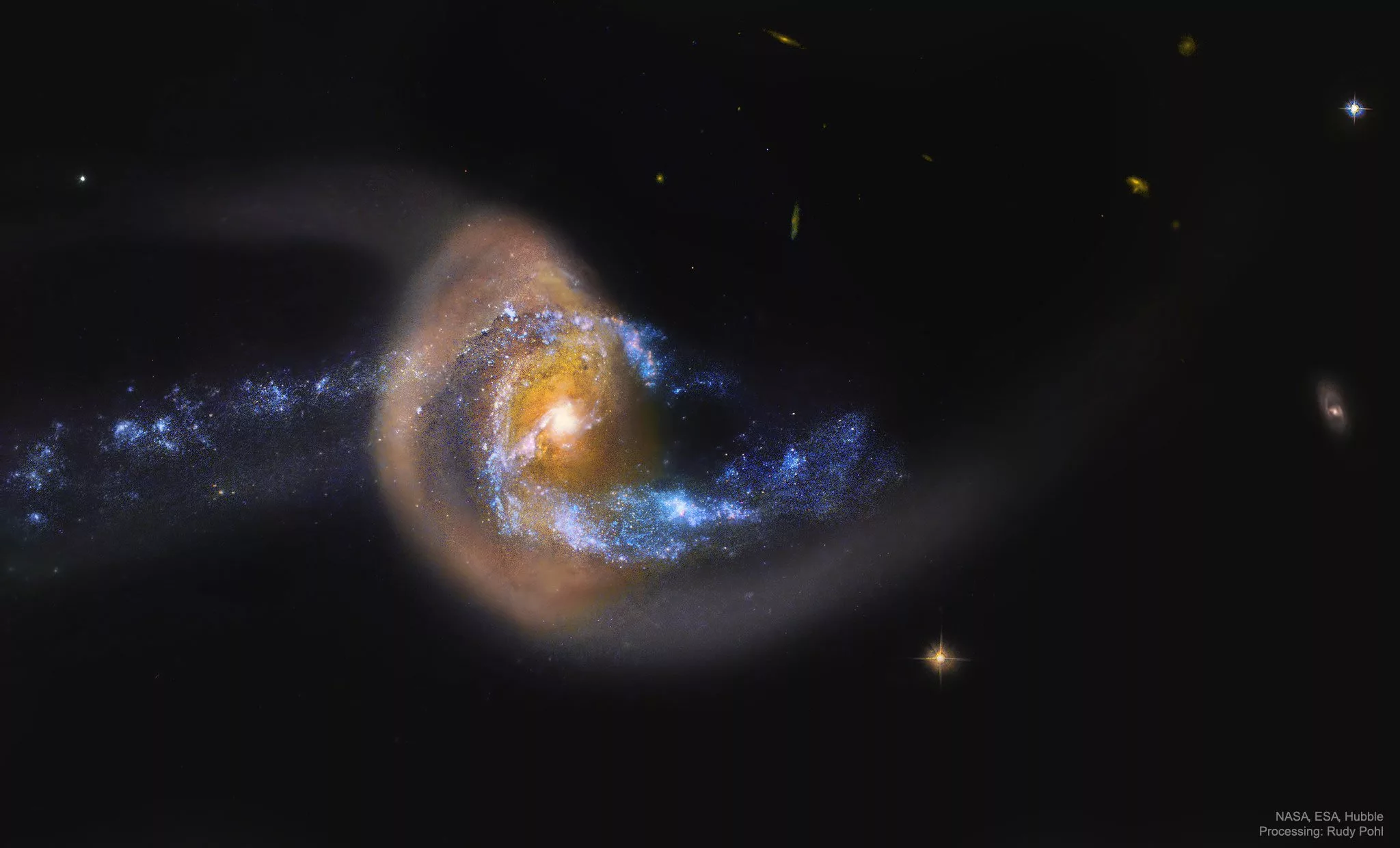 انفجار ستاره پس از برخورد کهکشان