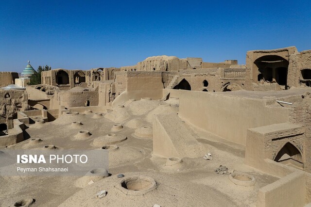 قلعۀ مورچه‌خورت؛ بنایی با اسرار نهان