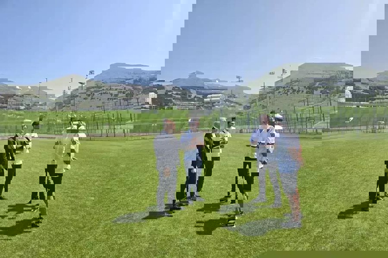 آریا بانو