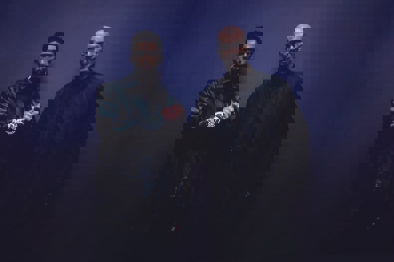 آریا جوان
